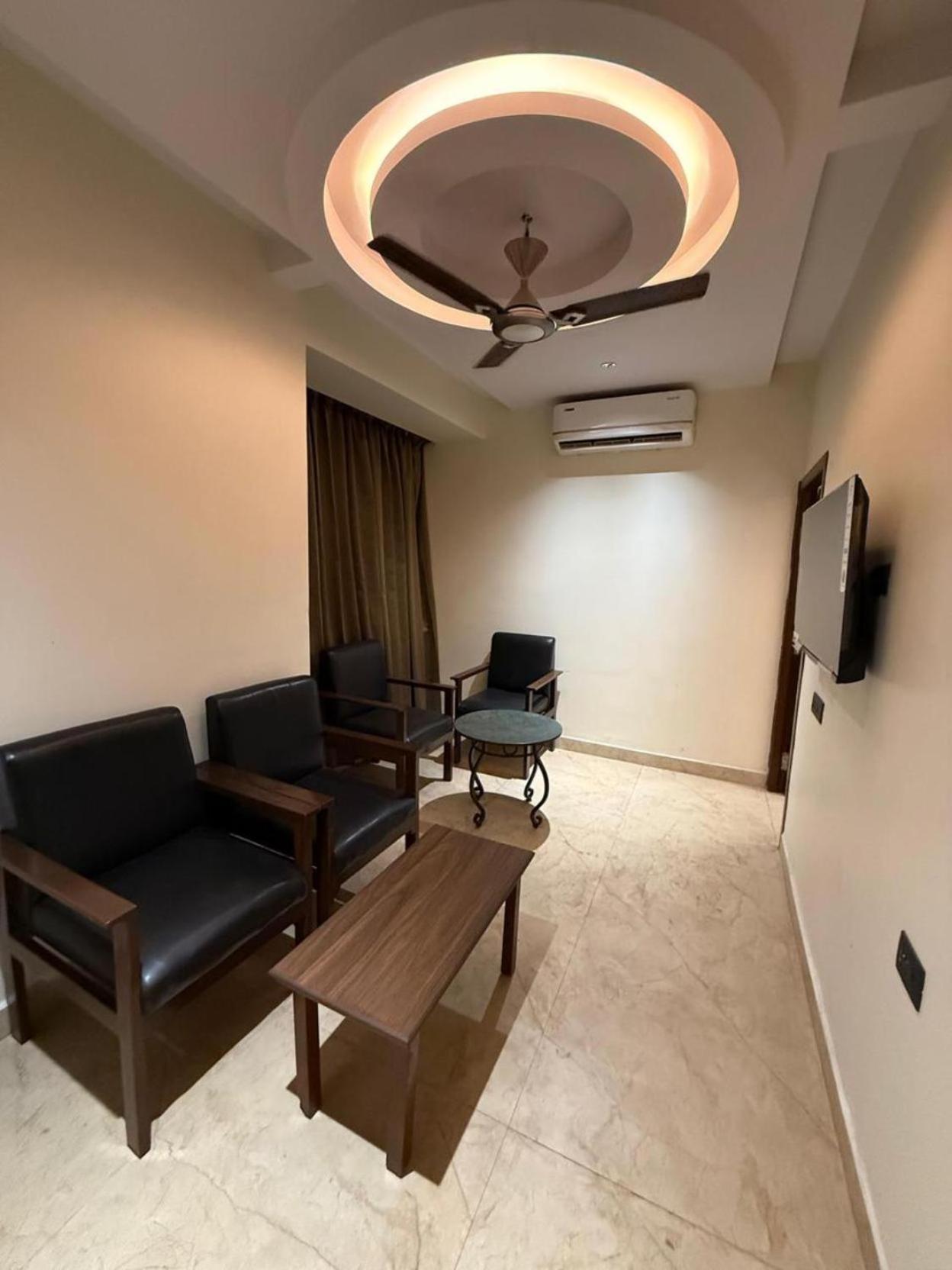Agarwal'S Residency Hotell Visakhapatnam Exteriör bild