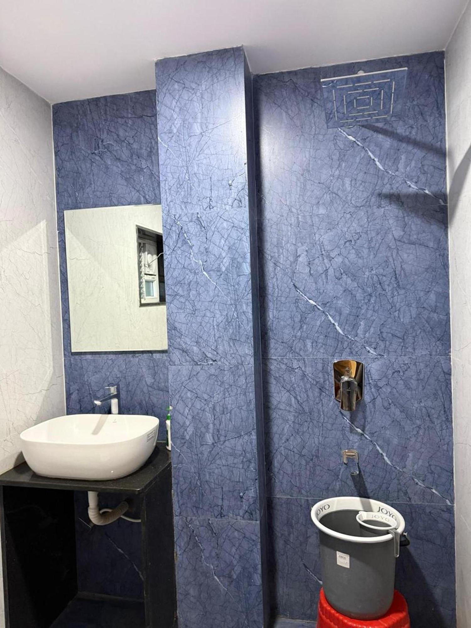 Agarwal'S Residency Hotell Visakhapatnam Exteriör bild